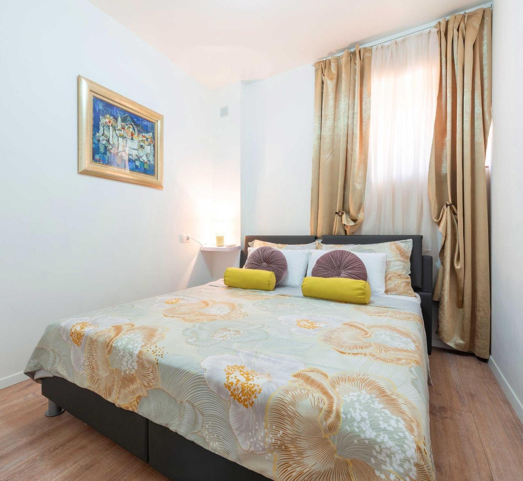City Apartments Lani Ragusa Esterno foto